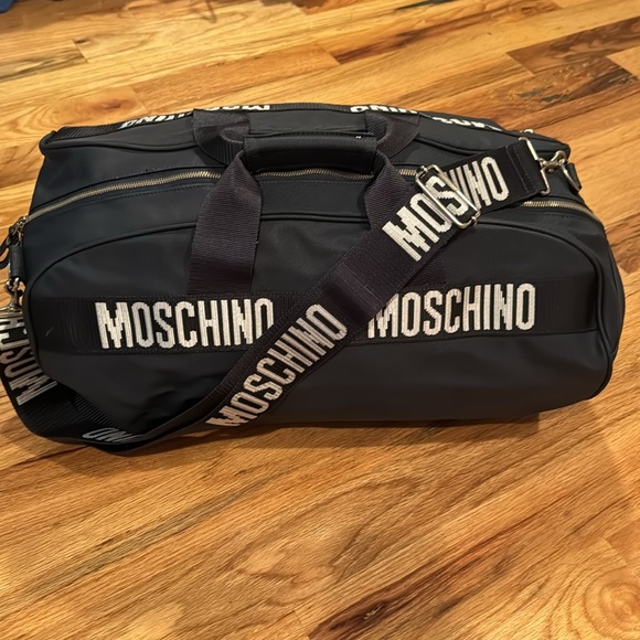 MOSCHINO DUFFLE BAG - Picture 5 of 9